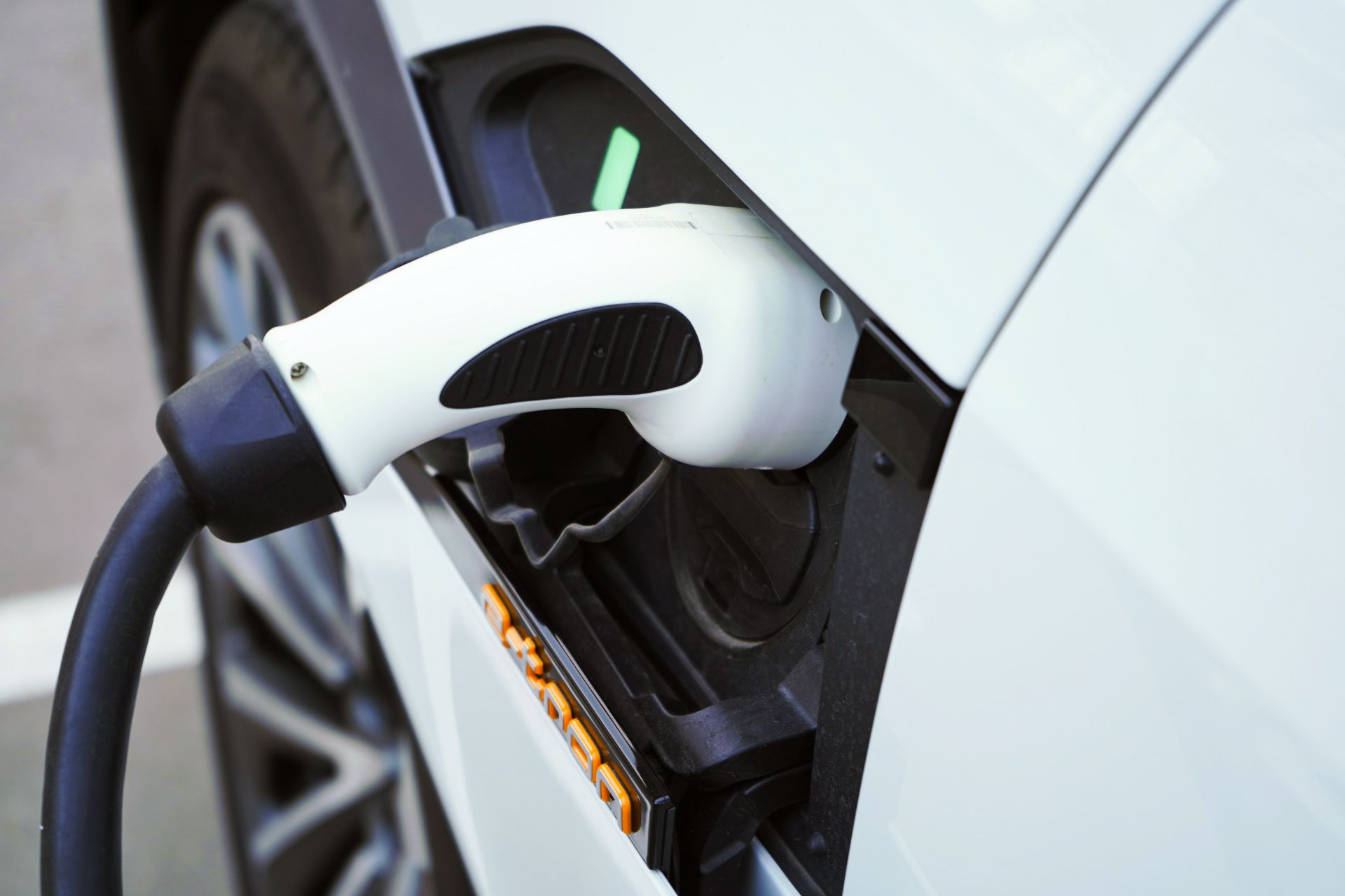 WiHub充電通 WiHub充電通